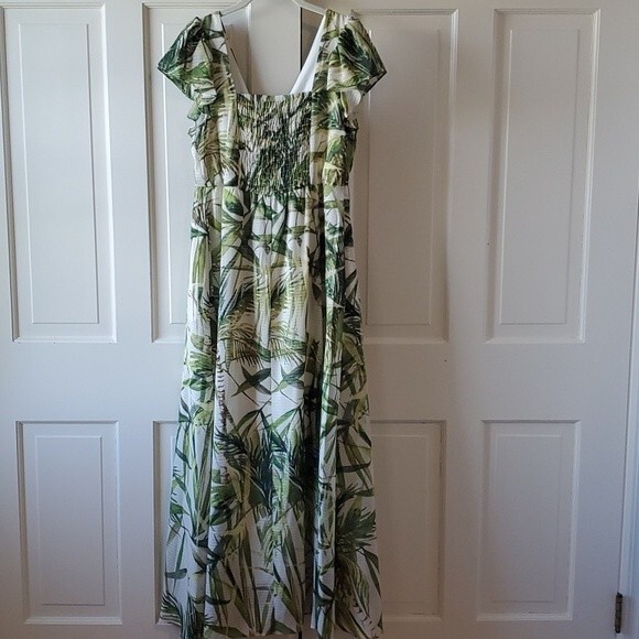JUST TAYLOR PALM BAMBOO MAXIDRESS GREEN CREAM SIZE 8 EMPIRE WAIST FLUTTER SLEEVE - Picture 4 of 15